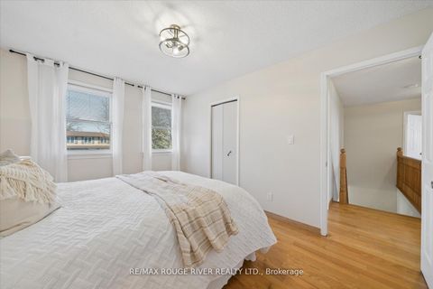 Photo 36 at 54 Rosalynne Avenue, Bowmanville, Clarington