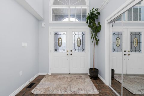 Photo 3 at 77 Sovereign's Gate, Shore, Barrie