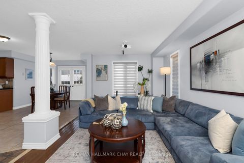 Photo 19 at 77 Sovereign's Gate, Shore, Barrie