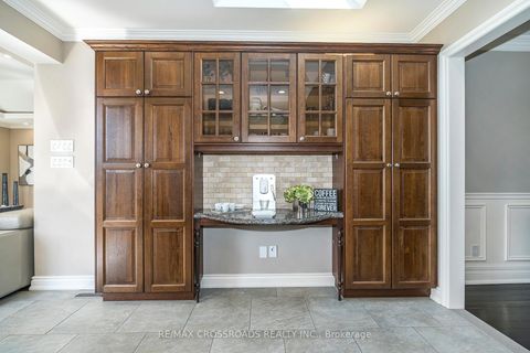 Photo 12 at 3 Wythenshawe Wood, Guildwood, Toronto