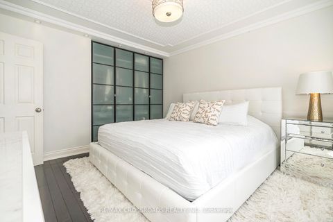 Photo 21 at 3 Wythenshawe Wood, Guildwood, Toronto