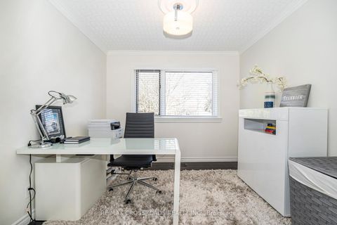 Photo 23 at 3 Wythenshawe Wood, Guildwood, Toronto