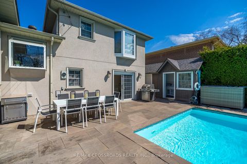 Photo 38 at 3 Wythenshawe Wood, Guildwood, Toronto