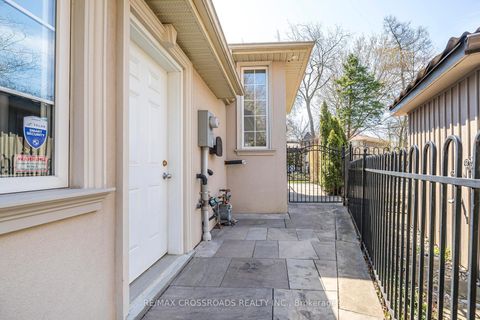 Photo 45 at 3 Wythenshawe Wood, Guildwood, Toronto