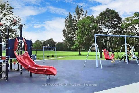 Photo 18 at TH116W - 3 Rosewater Street, South Richvale, Richmond Hill