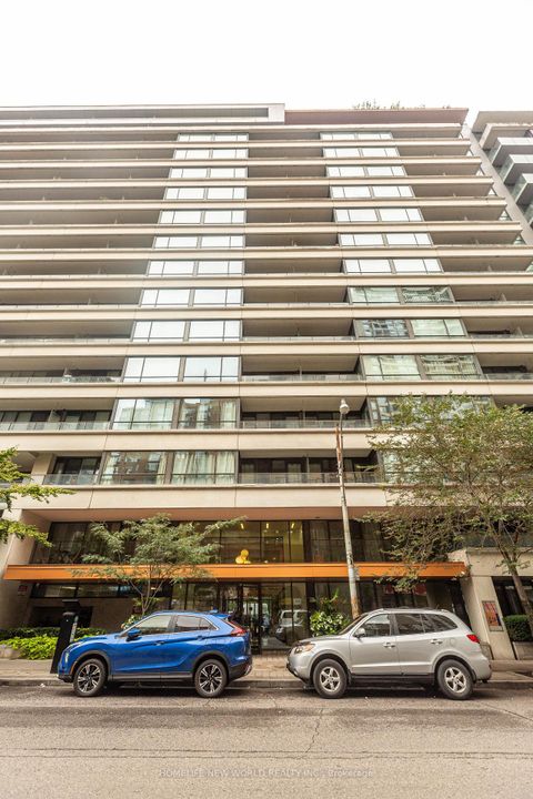 Photo 11 at 951 - 111 Elizabeth Street, Bay Street Corridor, Toronto