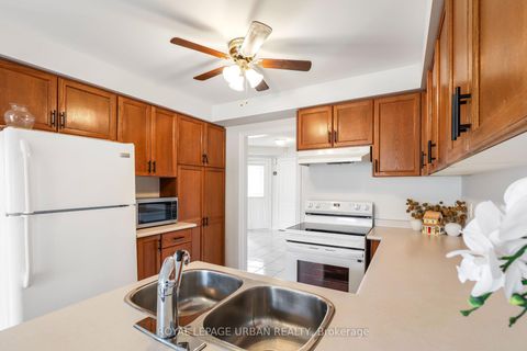 Photo 9 at 1505 Garland Crescent, Amberlea, Pickering