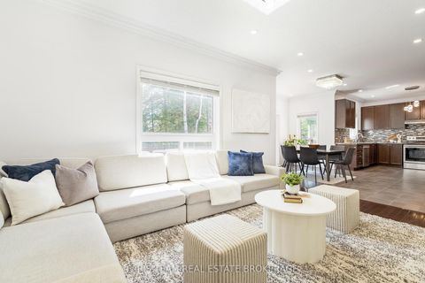 Photo 16 at 787 Freemont Court, Alcona, Innisfil
