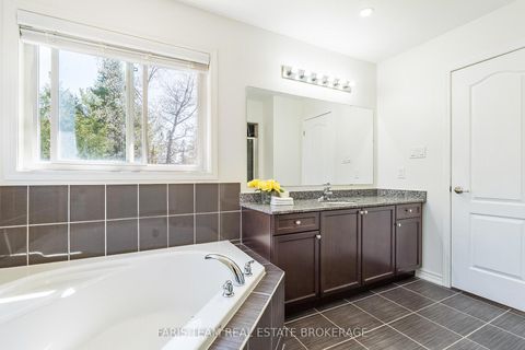Photo 23 at 787 Freemont Court, Alcona, Innisfil