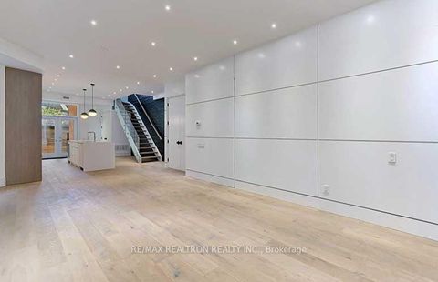 Photo 2 at 69 Brunswick Avenue, University, Toronto