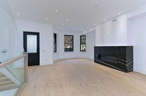 Photo 11 at 69 Brunswick Avenue, University, Toronto