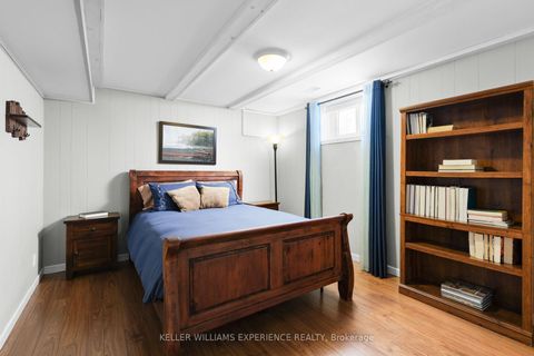 Photo 18 at 27 Ottaway Avenue, Wellington, Barrie