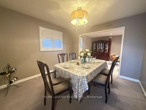 Photo 5 at 61 Redondo Drive, Beverley Glen, Vaughan