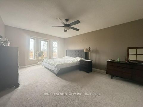 Photo 8 at 61 Redondo Drive, Beverley Glen, Vaughan