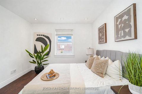 Photo 20 at 1083 Pharmacy Avenue, Maryvale, Toronto