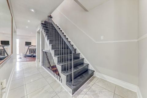 Photo 6 at 290 Braymore Boulevard, Rouge E11, Toronto