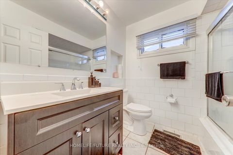 Photo 22 at 290 Braymore Boulevard, Rouge E11, Toronto