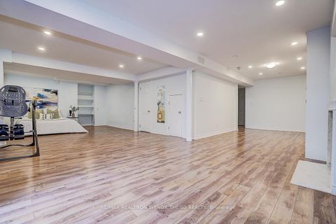 Photo 42 at 3 Park Lane Circle, South Richvale, Richmond Hill