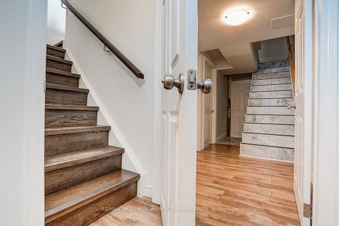 Photo 44 at 3 Park Lane Circle, South Richvale, Richmond Hill