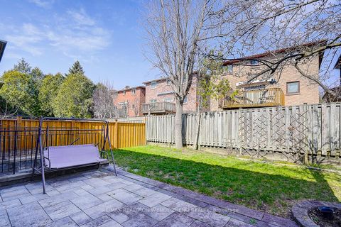 Photo 49 at 3 Park Lane Circle, South Richvale, Richmond Hill