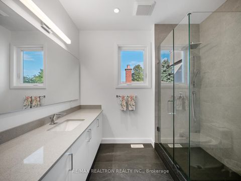 Photo 14 at 240 Maxwell Street, Bathurst Manor, Toronto