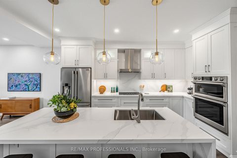 Photo 10 at 215 Gilbert Avenue, Fairbank, Toronto