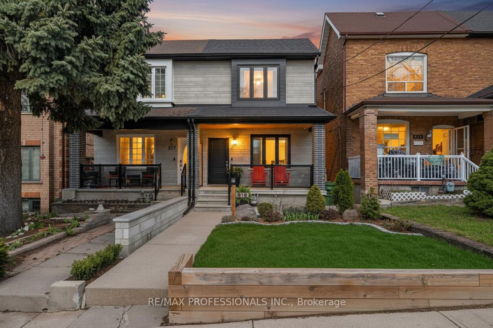 215 Gilbert Avenue, Fairbank, Toronto photo number 2