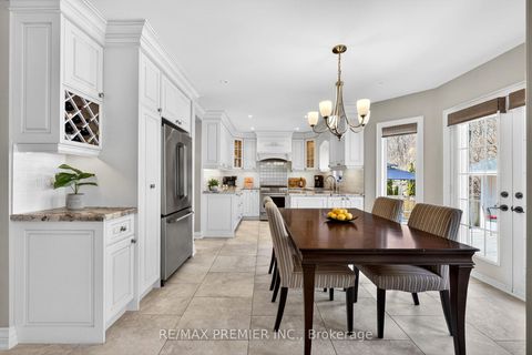 Photo 15 at 38 Helmsdale Avenue, Maple, Vaughan