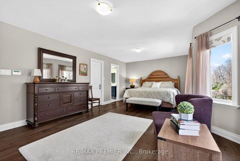 Photo 24 at 38 Helmsdale Avenue, Maple, Vaughan