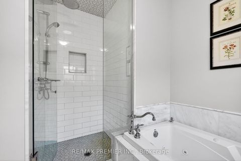 Photo 26 at 38 Helmsdale Avenue, Maple, Vaughan