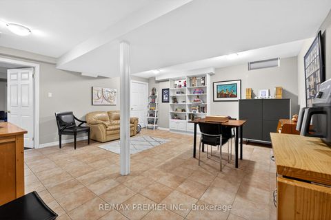 Photo 37 at 38 Helmsdale Avenue, Maple, Vaughan