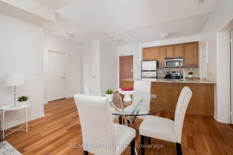 Photo 9 at 206 - 4620 Highway 7, East Woodbridge, Vaughan