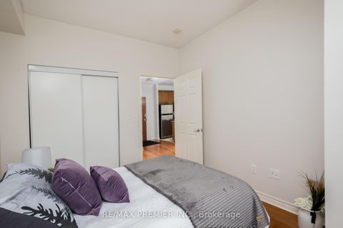 Photo 16 at 206 - 4620 Highway 7, East Woodbridge, Vaughan