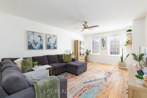 Photo 8 at 25 Hattie Court, Historic Lakeshore Communities, Georgina