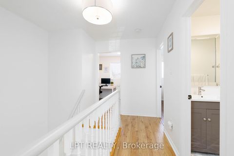 Photo 18 at 25 Hattie Court, Historic Lakeshore Communities, Georgina