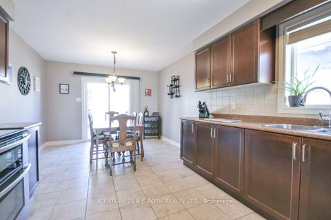 Photo 8 at 12 White Crescent, Holly, Barrie