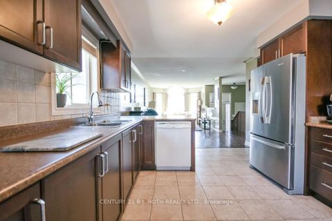 Photo 10 at 12 White Crescent, Holly, Barrie