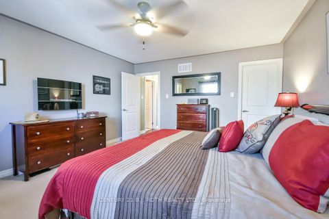 Photo 14 at 12 White Crescent, Holly, Barrie