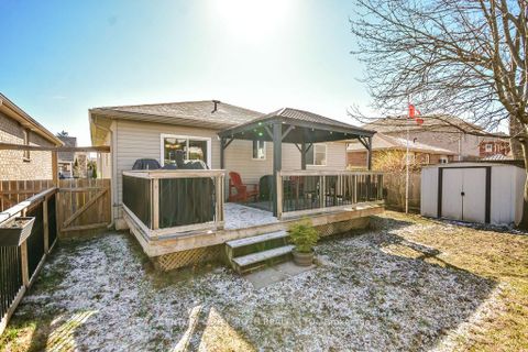 Photo 38 at 12 White Crescent, Holly, Barrie