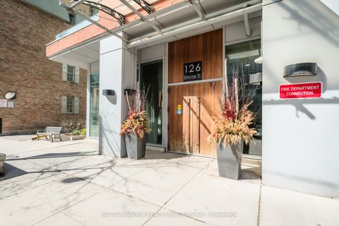 Photo 1 at 1307 - 126 Simcoe Street, Waterfront Communities C1, Toronto