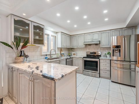 Photo 10 at 171 Hupfield Trail, Malvern, Toronto