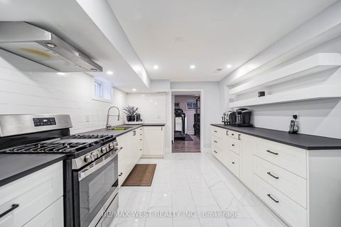 Photo 17 at 108 Poplar Heights Drive, Humber Valley, Toronto