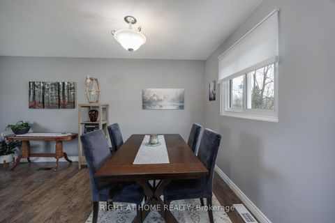 Photo 13 at 17 Crestview Avenue, Blackstock, Scugog