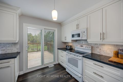 Photo 17 at 17 Crestview Avenue, Blackstock, Scugog