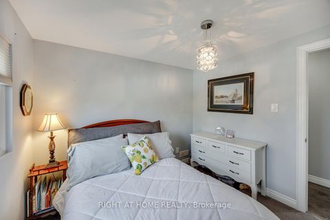Photo 23 at 17 Crestview Avenue, Blackstock, Scugog