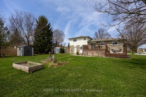 Photo 33 at 17 Crestview Avenue, Blackstock, Scugog