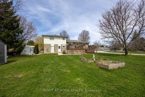 Photo 34 at 17 Crestview Avenue, Blackstock, Scugog