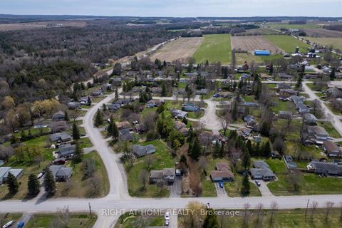 Photo 43 at 17 Crestview Avenue, Blackstock, Scugog