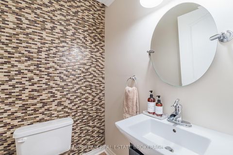 Photo 19 at 43 Maple Crown Terrace, Shore, Barrie