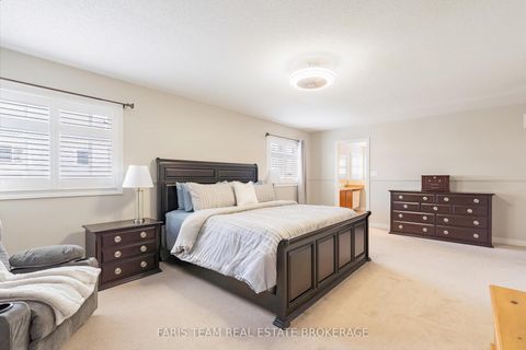 Photo 24 at 43 Maple Crown Terrace, Shore, Barrie